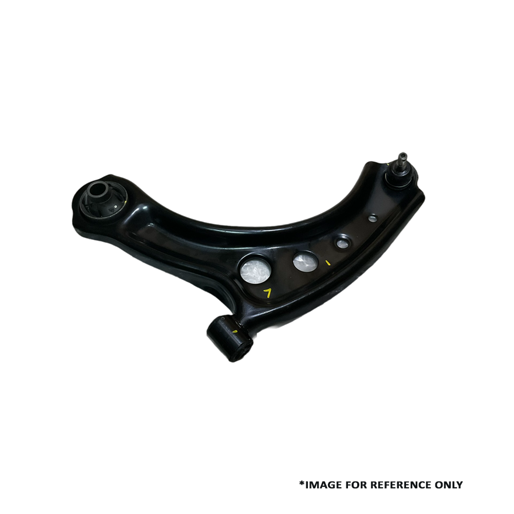 Control Arm/Suspension Arm (Right) for Renault Kwid by Autokoi (1 nos)